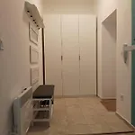 Happy Bunnies Ii - Апартаменты *